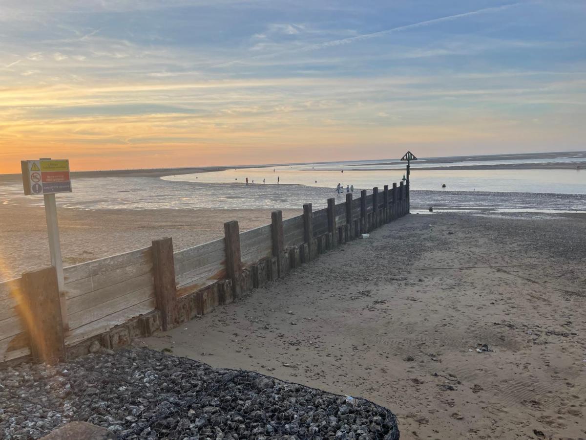 Jolly Sailors Retreat Apartment Wells-next-the-Sea Bagian luar foto